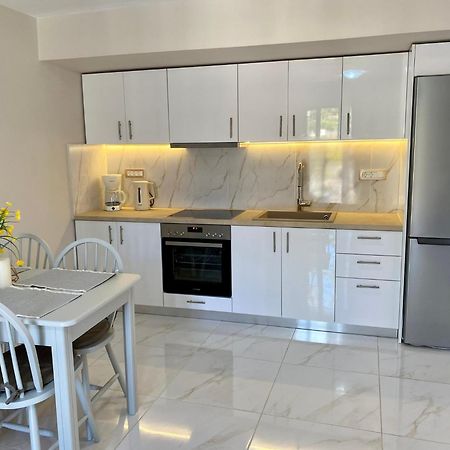 Arian Apartments Argostoli  Eksteriør bilde