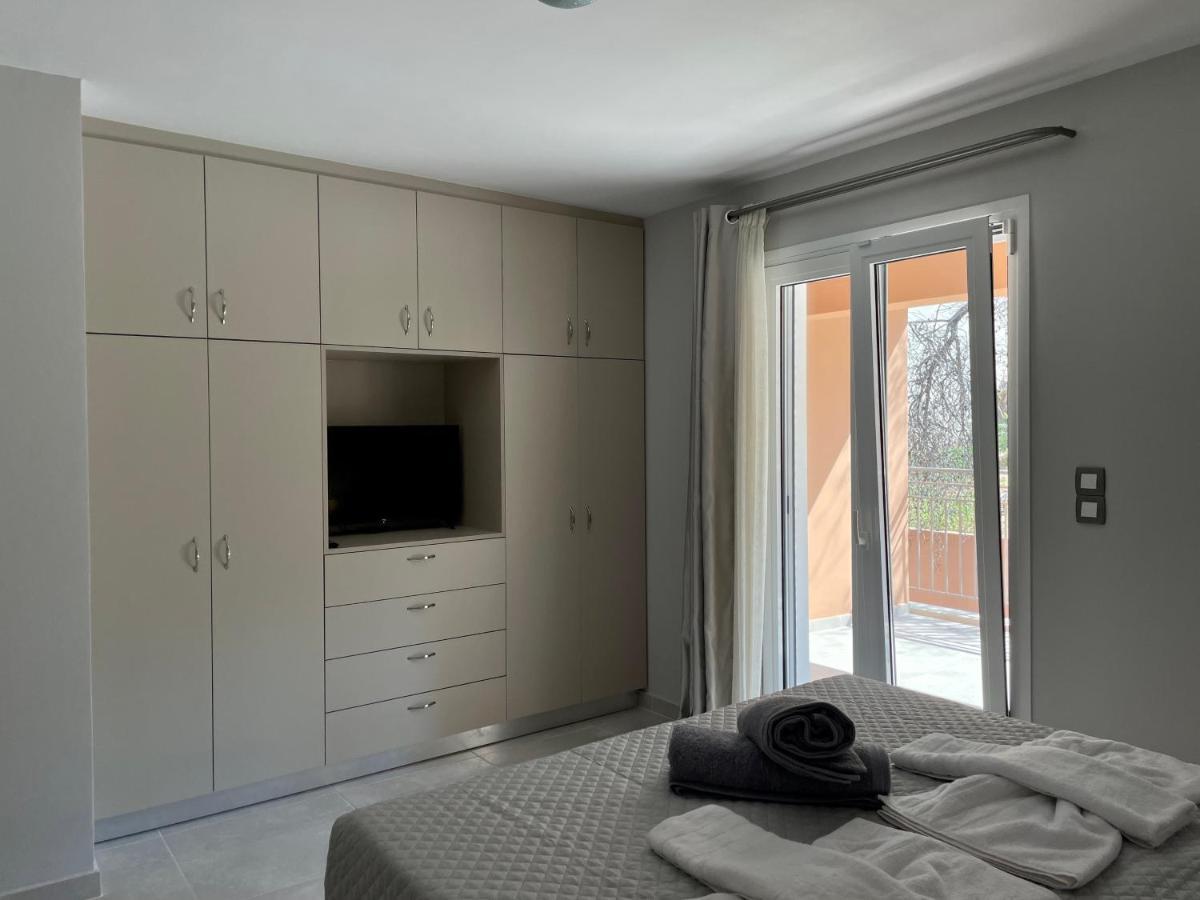Arian Apartments Argostoli  Eksteriør bilde
