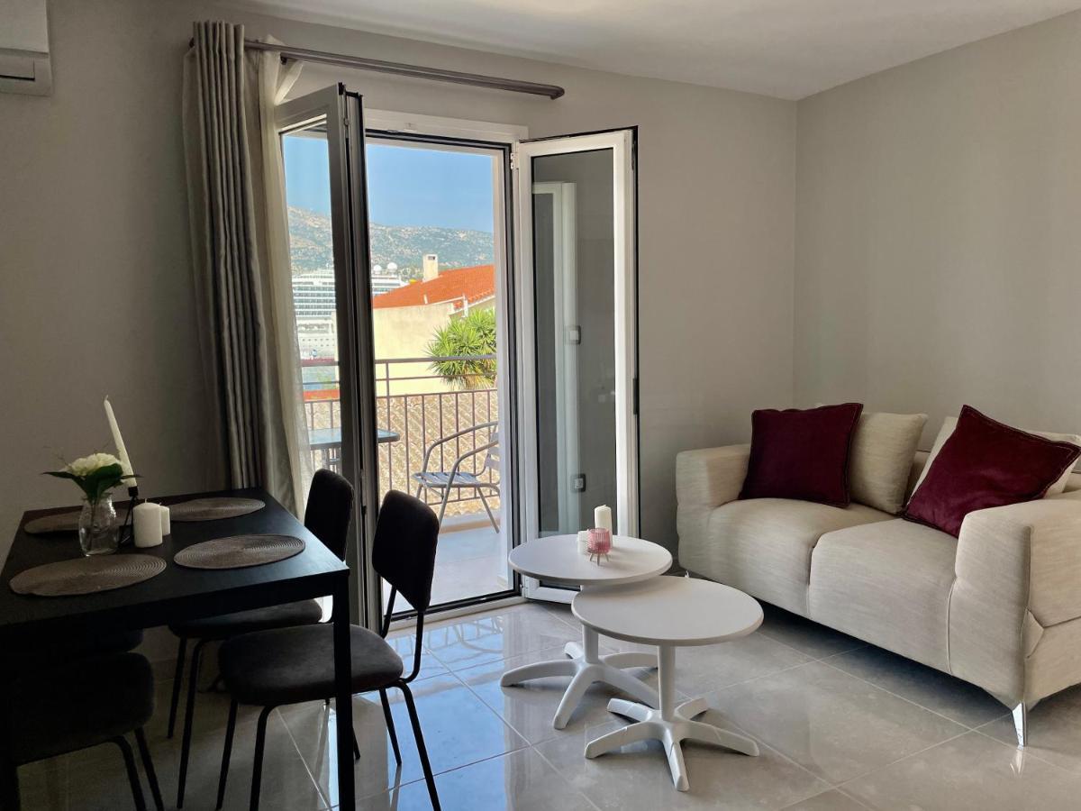 Arian Apartments Argostoli  Eksteriør bilde