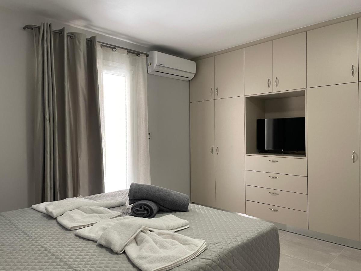 Arian Apartments Argostoli  Eksteriør bilde