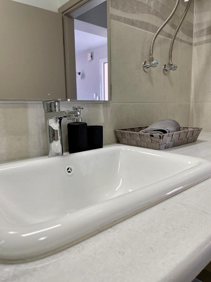 Arian Apartments Argostoli  Eksteriør bilde