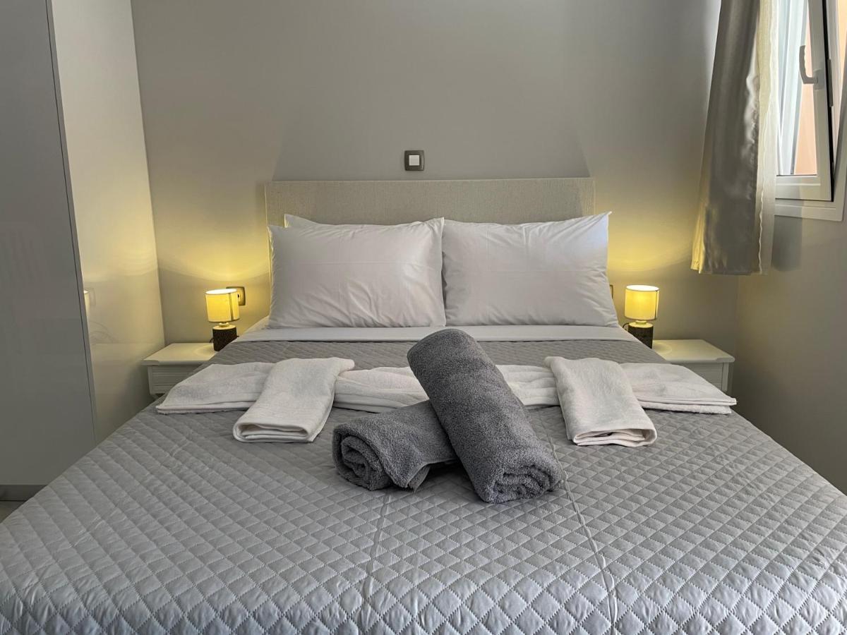 Arian Apartments Argostoli  Eksteriør bilde