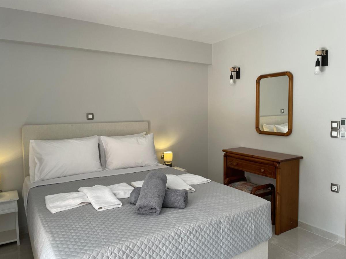 Arian Apartments Argostoli  Eksteriør bilde
