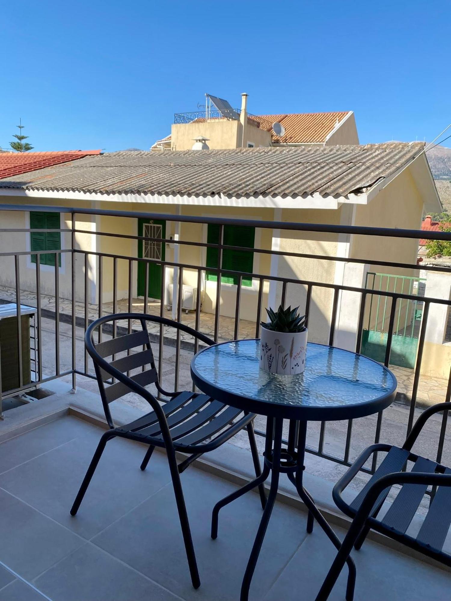 Arian Apartments Argostoli  Eksteriør bilde